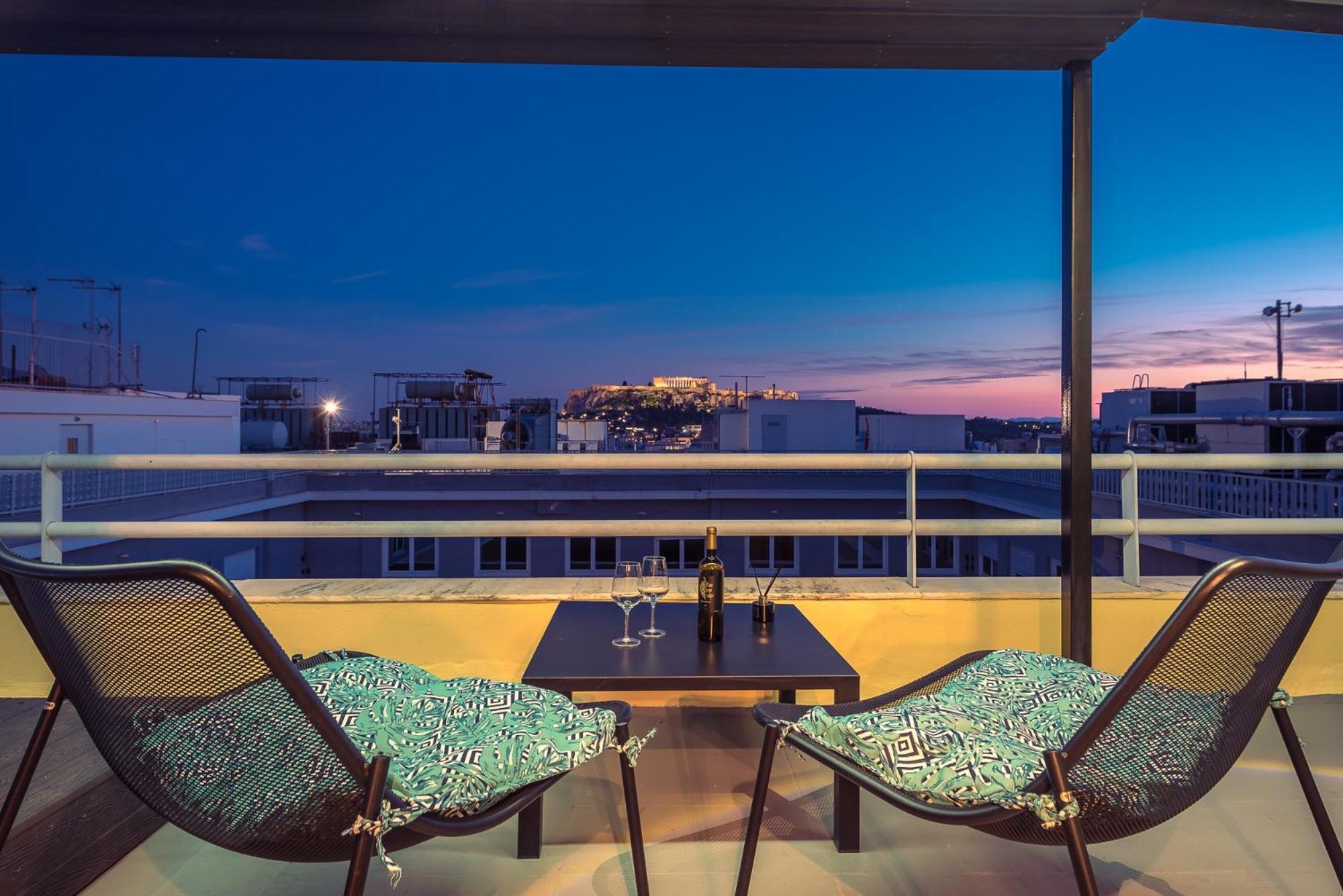 Acropolis View Mini Sky Suite & Hot Tub Афины Экстерьер фото